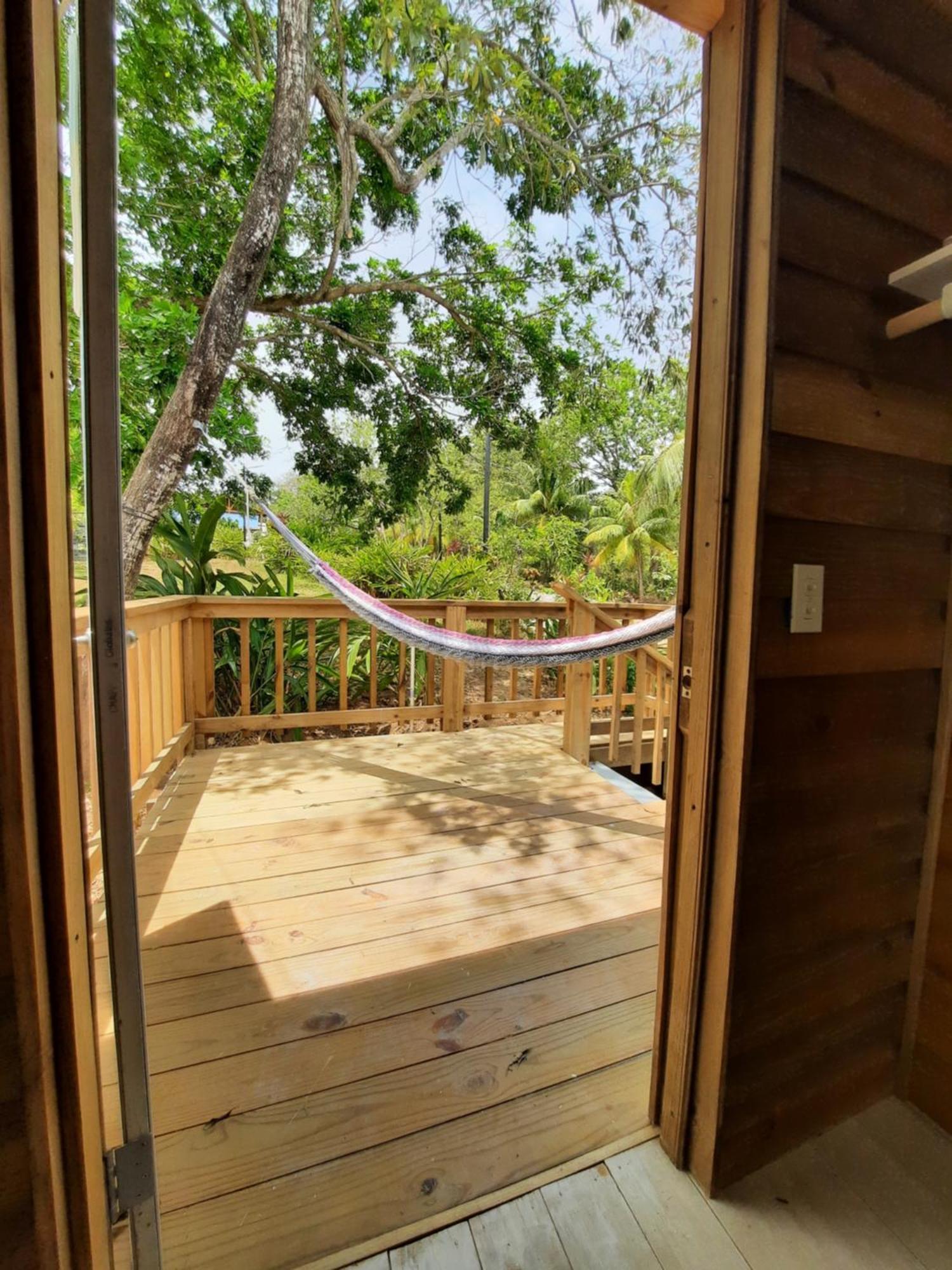 Guava Grove Resort & Villas Sandy Bay Buitenkant foto