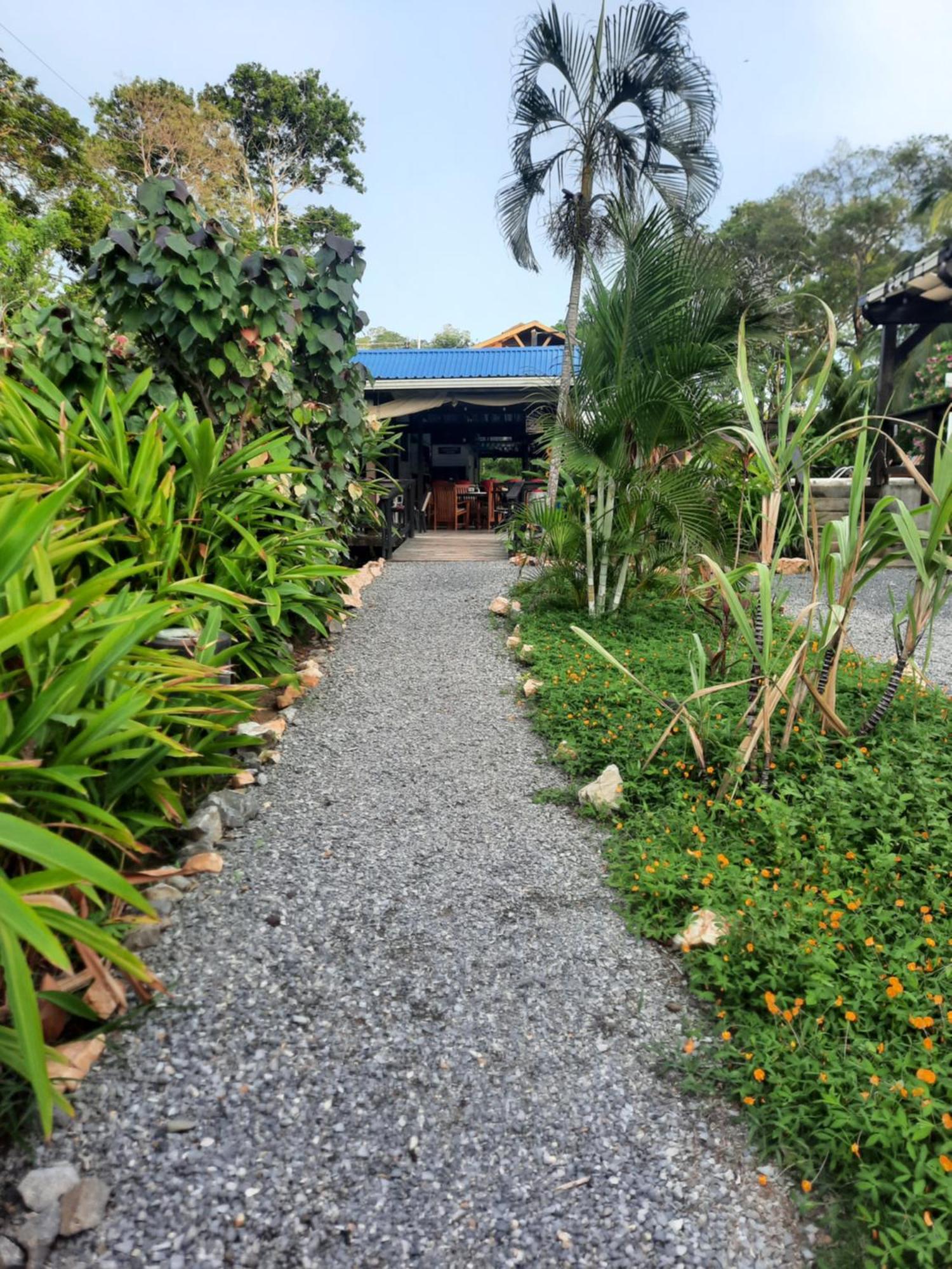 Guava Grove Resort & Villas Sandy Bay Buitenkant foto